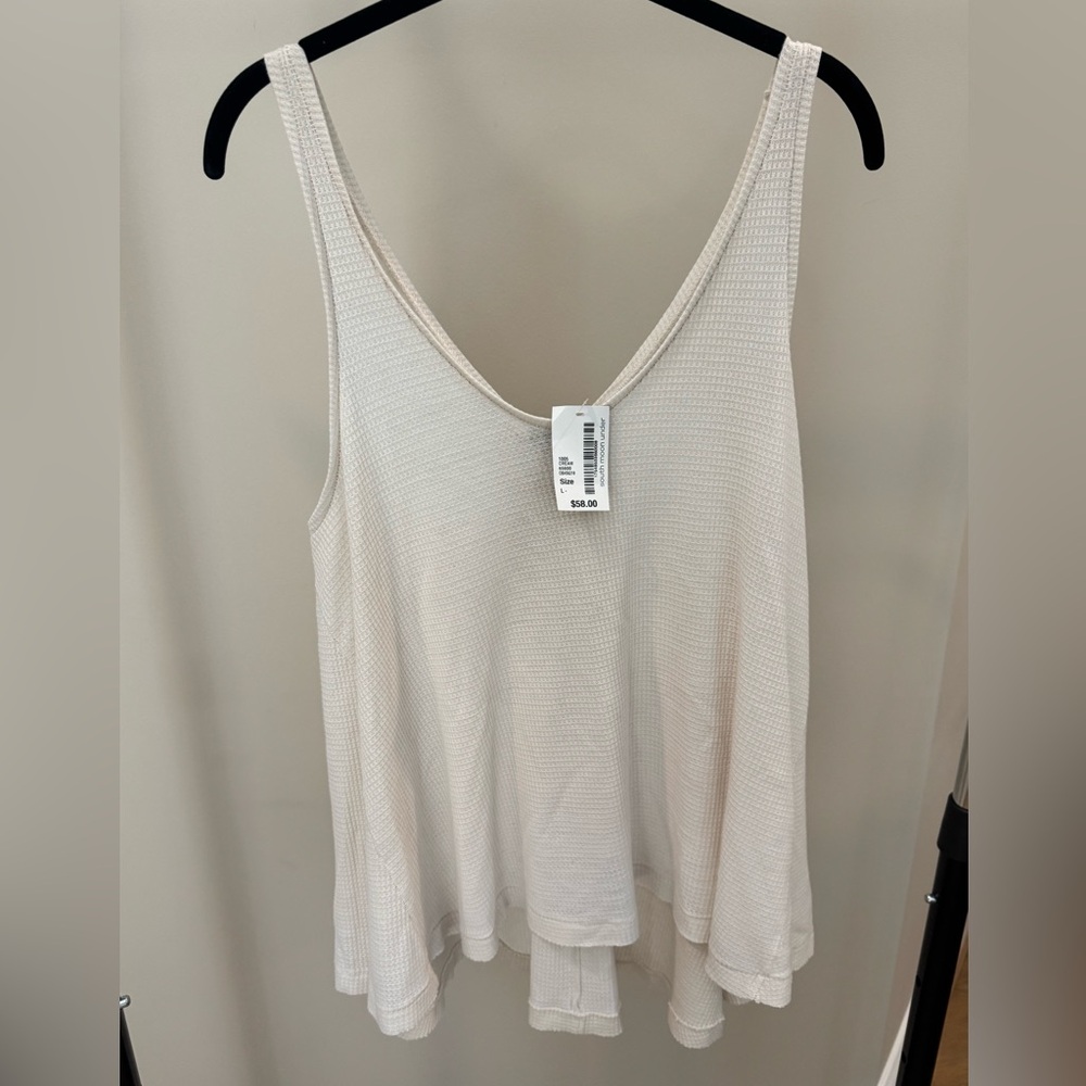 NEW Soft Waffle Sleeveless Swing Tank Top in Ivory / Cream, Size L